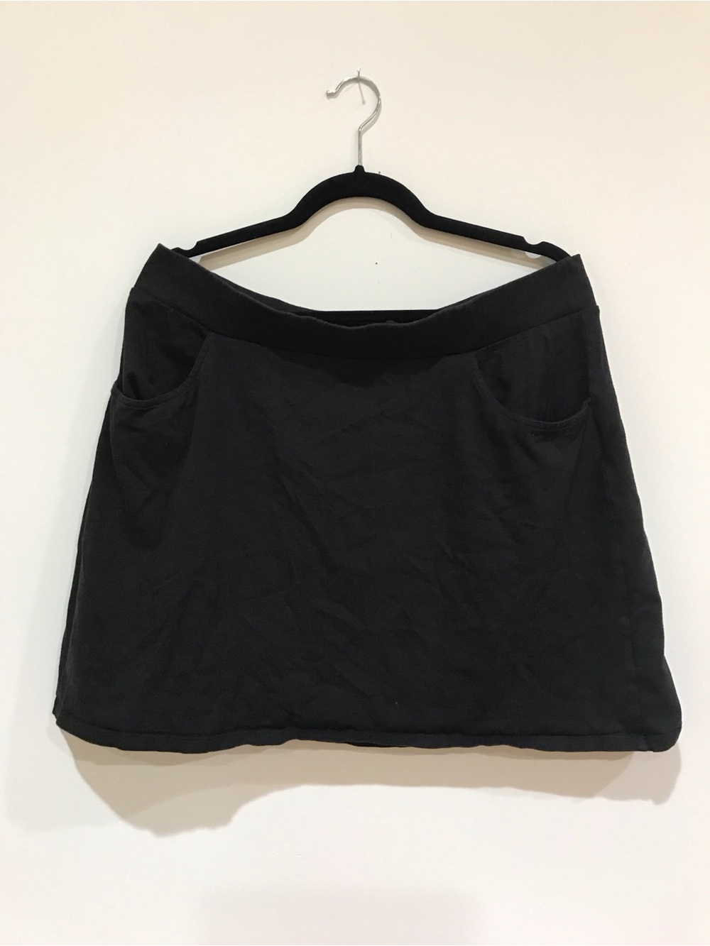 Toad & Co Black Casual Black Skirt with Pockets (L)